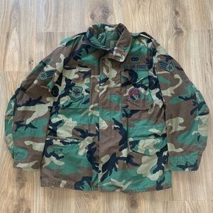 US Air Force Woodland Camo Cold Weather Field Thick Hooded Jacket Men’s L Long